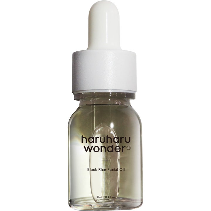 Haruharu Wonder Black Rice Facial Oil 10 ml ansigtsolie i lille glasflaske med hvid pipette