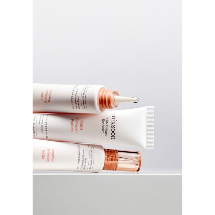 Mixsoon PDRN Collagen Eye Serum 20 ml fugtgivende øjenserum i hvide tuber med ferskenfarvet tekst og klar gel.