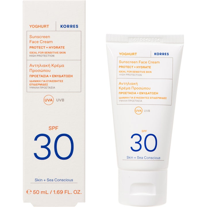 Korres Yoghurt Face Sunscreen 50 ml fugtgivende solcreme til ansigtet i hvid tube og æske med blå SPF 30 tekst