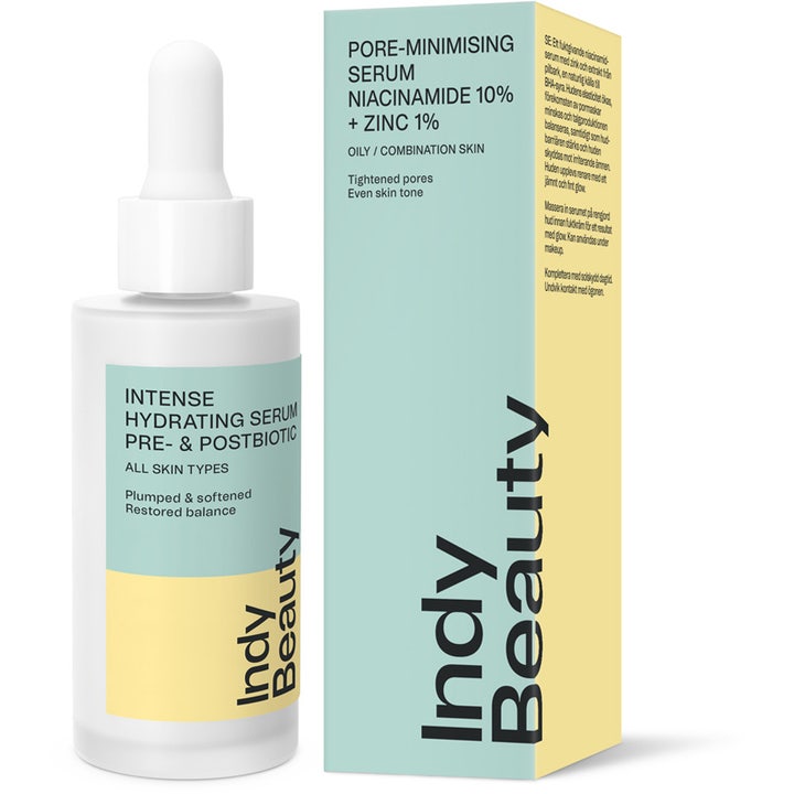 Indy Beauty Intense Hydrating Serum Pre- & Postbiotic 30 ml fugtgivende serum i hvid pipetteflaske og æske