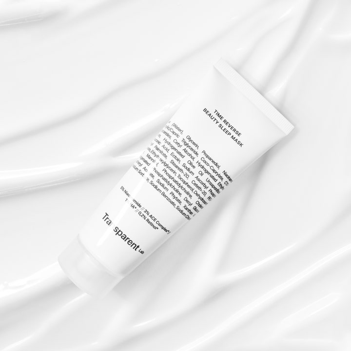 Niche Beauty Lab Transparent Lab Time Reverse Beauty Sleep Mask 75 ml nattmask med retinol og niacinamid på hvid creme