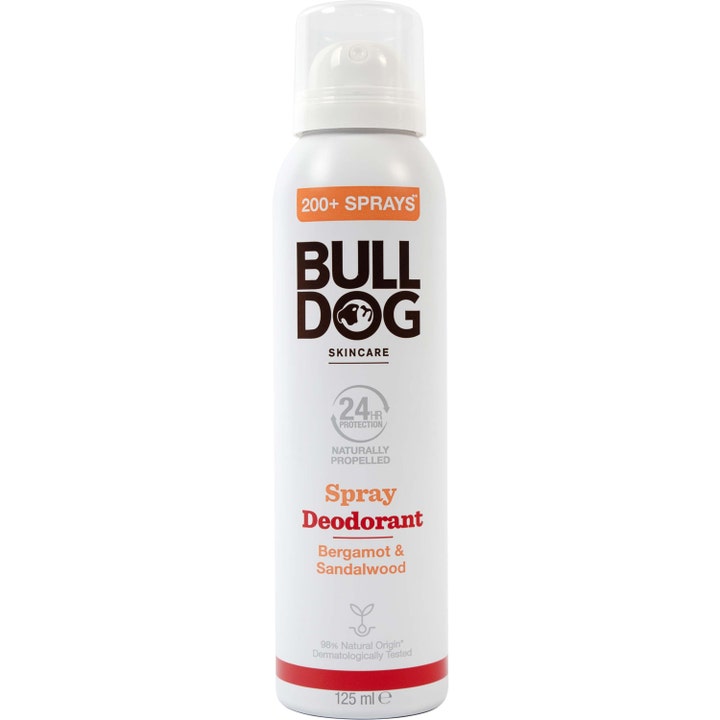 Bulldog Spray Deodorant Bergamot & Sandalwood 125 ml giver 24 timers beskyttelse i hvid sprayflaske med orange tekst.