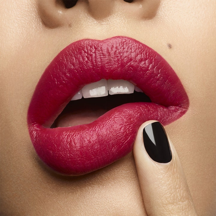 The Slim Velvet Radical Lipstick