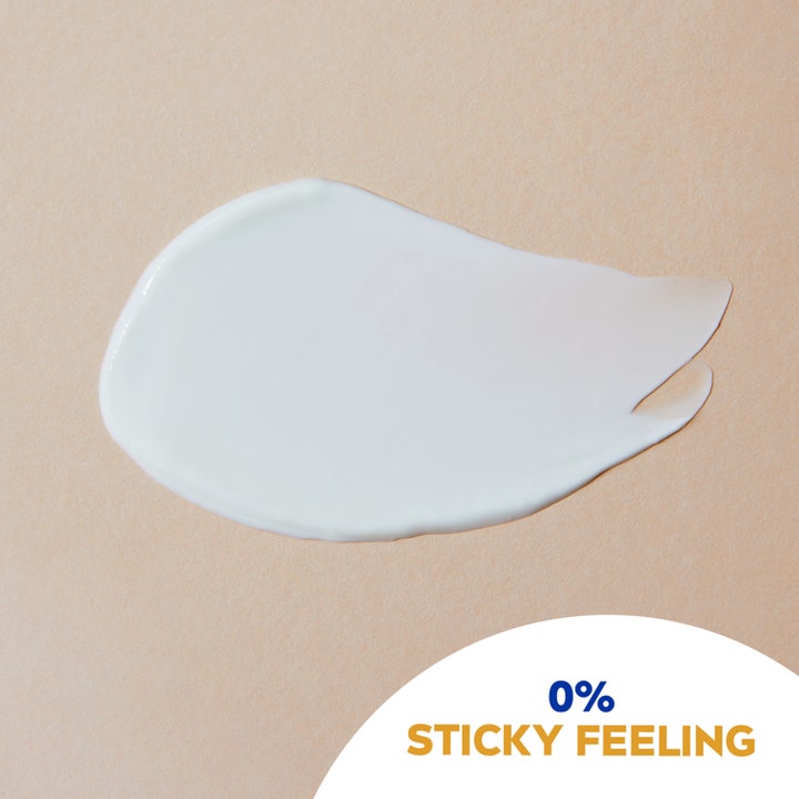 NIVEA Sun UV Face Anti Age Q10 Cream 50 ml solcreme til ansigtet med SPF 50 hvid cremet konsistens og 0% sticky feeling