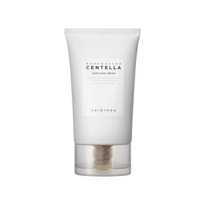 SKIN1004 Madagascar Centella Soothing Cream 75 ml beroligende ansigtscreme i minimalistisk hvid tube med gennemsigtigt låg