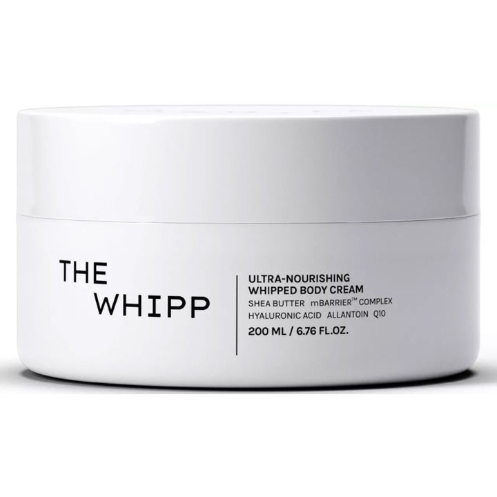 Mantle The Whipp 200 ml nærende kropscreme med sheasmør i en stilren hvid krukke med sort tekst
