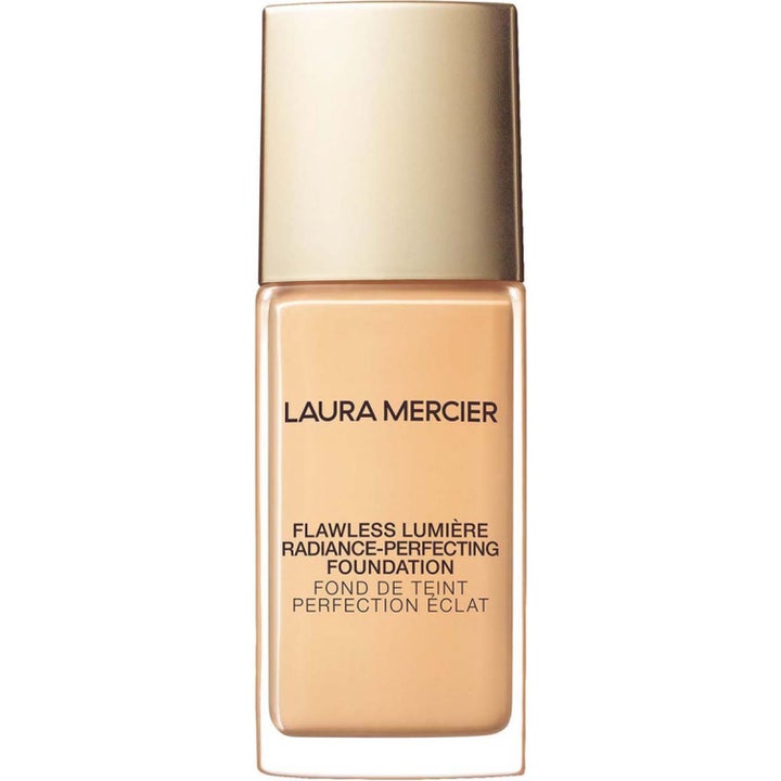 Flawless Lumière Radiance Perfecting Foundation