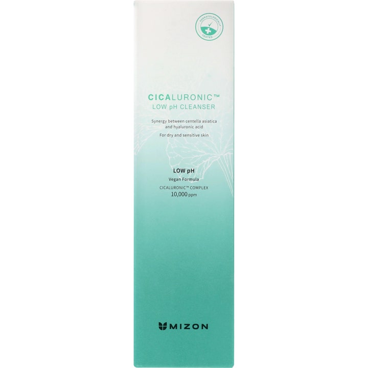 Mizon Cicaluronic Low pH Cleansing Foam 120 ml vegansk ansigtsrens i hvid og grøn papiremballage