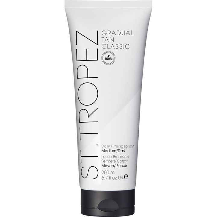 St. Tropez Gradual Tan Classic Daily Firming Lotion 200 ml giver gradvis glød i hvid tube med sort låg