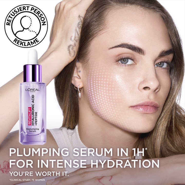L'Oréal Paris Revitalift Filler Serum 30 ml fugtgivende ansigtsserum vist med model for intens hydration