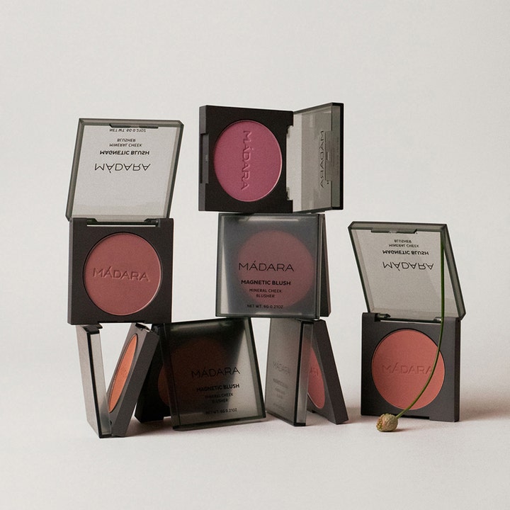 MAGNETIC BLUSH Mineral Cheek Blusher