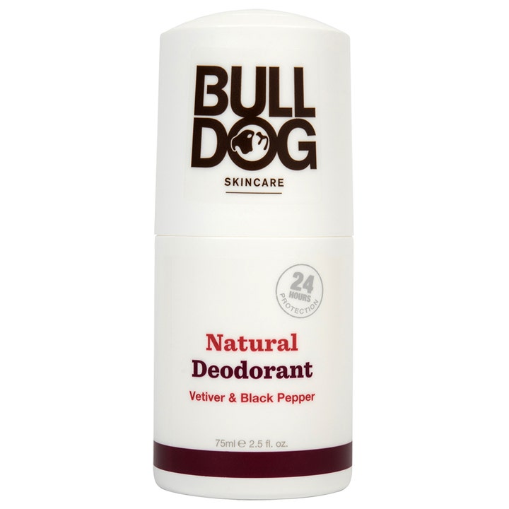 Bulldog Skincare Natural Deodorant 75ml giver 24 timers beskyttelse i hvid stick med sort og rød tekst.