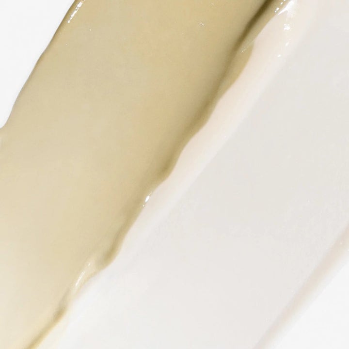 Dermalogica PowerBright Dark Spot System Duo med niacinamid mod pigmentering viser beige og hvide teksturer