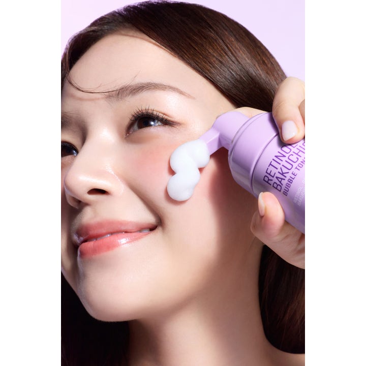Some By Mi Retinol Bakuchiol Bubble Toner 100 ml opstrammende toner påføres som hvidt skum direkte på huden fra lilla flaske