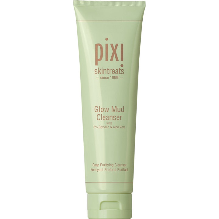 Pixi Glow Mud Cleanser 135 ml dybderensende ansigtsvask med glykolsyre i lysegrøn tube med rosaguld detaljer