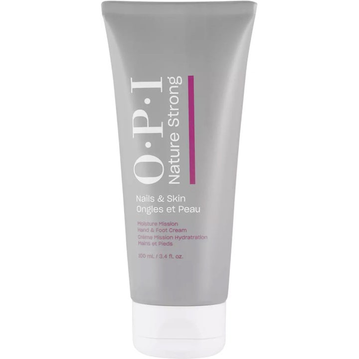 OPI Nature Strong Moisture Mission 100 ml fugtgivende hånd og fodcreme i grå tube med hvidt låg