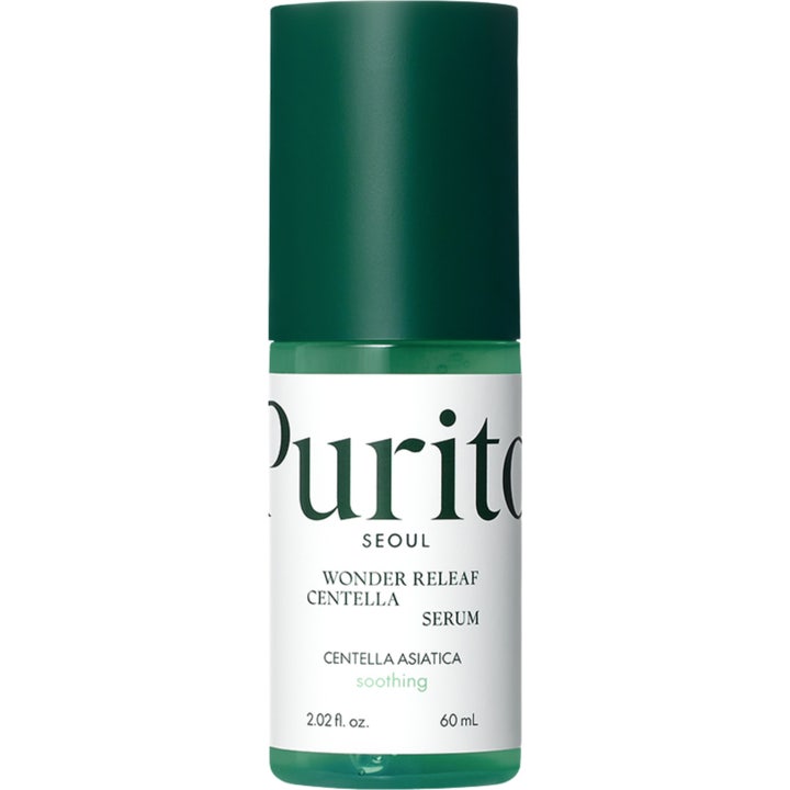 Purito Seoul Wonder Releaf Centella Serum 60 ml beroligende ansigtsserum i grøn pumpeflaske med mørkegrønt låg