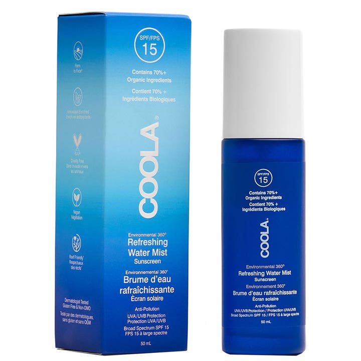 Coola Refreshing Water Mist 50 ml solcreme spray der giver fugt og beskyttelse i blå flaske med hvidt låg