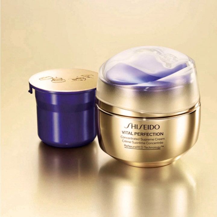 Shiseido Vital Perfection Concentrated Supreme Cream 50 ml ansigtscreme i guldbeholder med refill