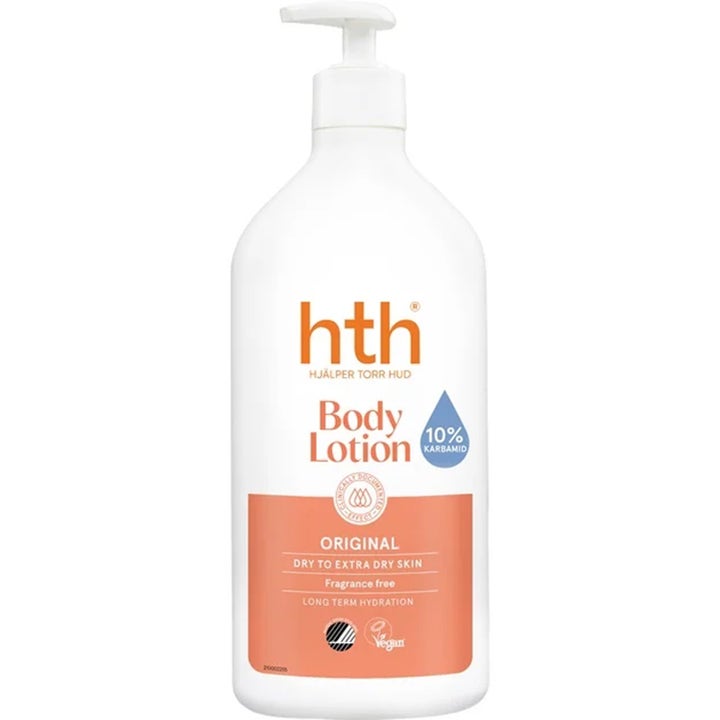 HTH Body Lotion Original 10% Karbamid fugtgivende creme til tør hud i hvid plastflaske med hvid pumpe