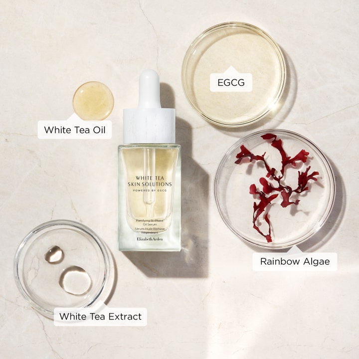 Elizabeth Arden White Tea Bi-phase Oil Serum 30 ml med ingredienser som EGCG og Rainbow Algae