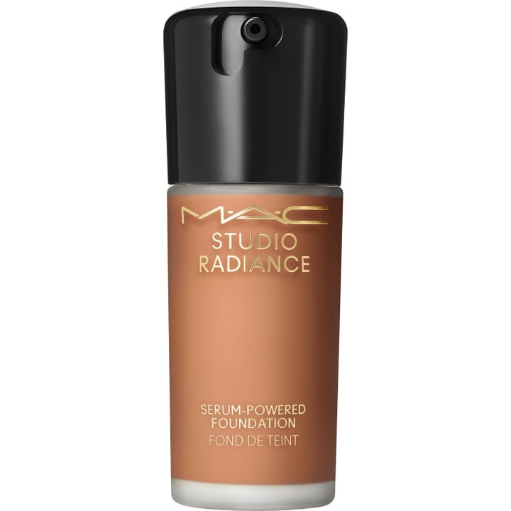 Studio Radiance Serum-Powered Foundation
