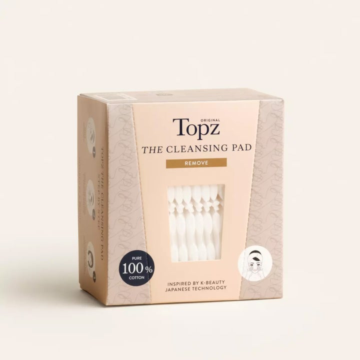 Topz Premium The Cleansing Pad 40 stk hudplejeværktøj i beige æske med vindue til de hvide vatrondeller i 100% bomuld