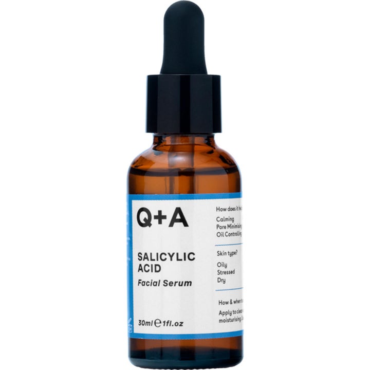 Q+A Salicylic Acid Facial Serum 30ml poreminimerende ansigtsserum i brun glasflaske med sort pipette