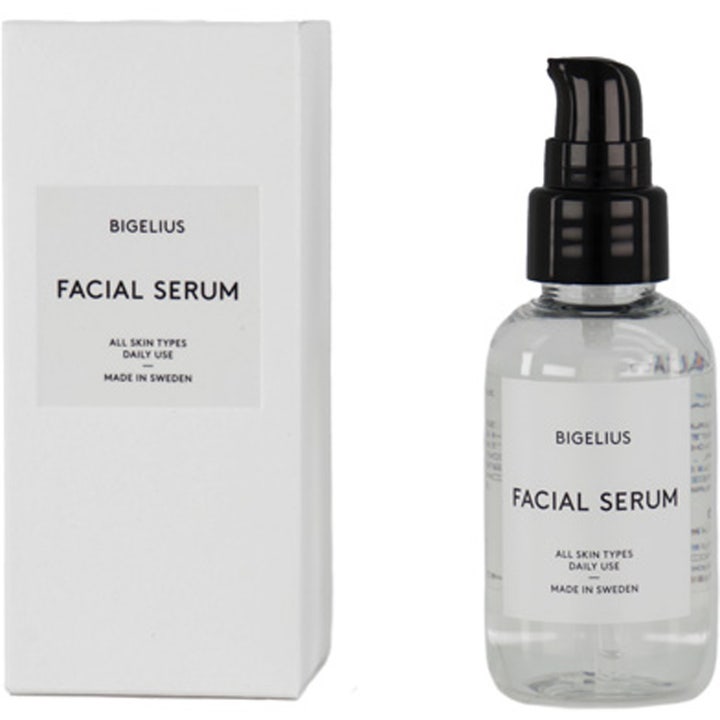 Bigelius Facial Serum 30 ml fugtgivende ansigtsserum i klar flaske med sort pumpe og hvid yderemballage