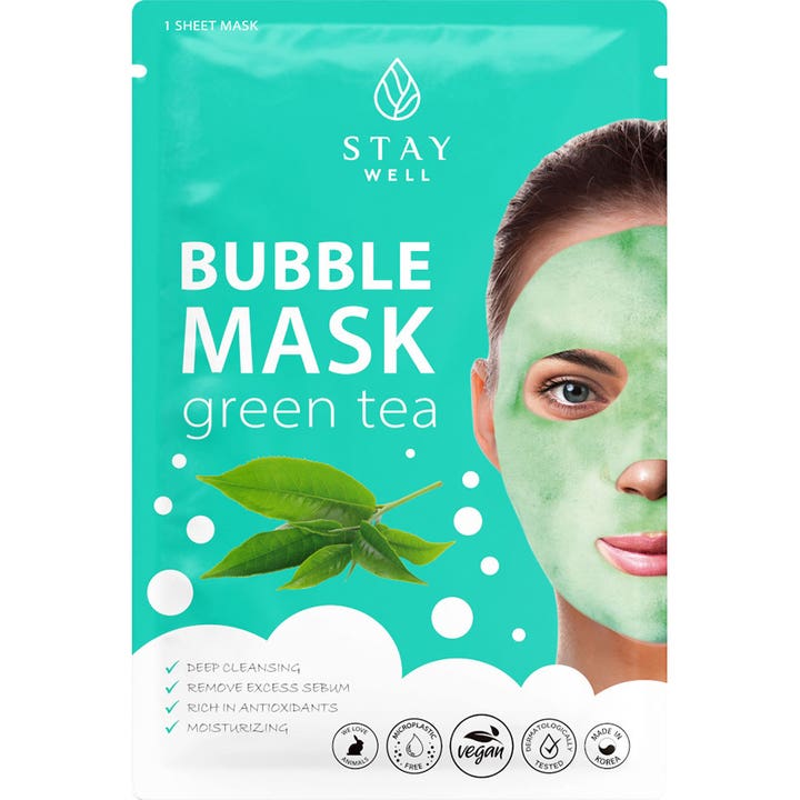 Stay Well Bubble Mask Green Tea 1 sheet maske der renser i dybden vist på turkis emballage med grønne teblade.