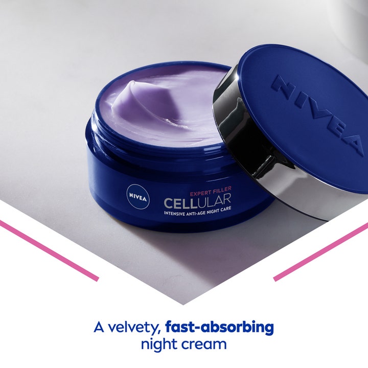 NIVEA Cellular Expert Filler 50 ml nattcreme i blå krukke med fyldig lilla creme der giver anti-age pleje