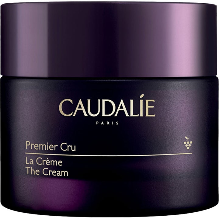 Caudalie Premier Cru The Cream 50ml anti-aging ansigtscreme i en mørkelilla frostet glaskrukke med guldskrift.
