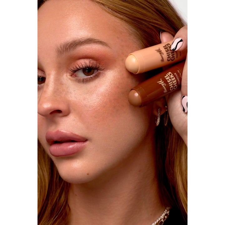 Chisel Cheeks Contour Cream Sticks