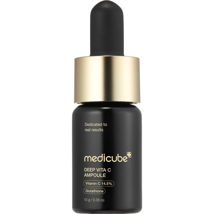 Medicube Deep Vita C Ampoule 2.0 30 g serum med 14,5% Vitamin C i sort flaske med guldhals og pipette