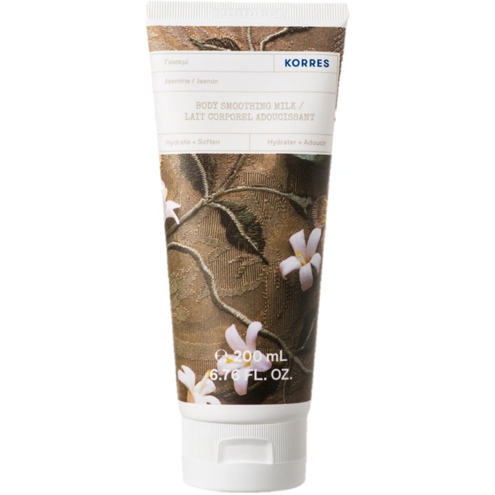 Korres Jasmine Body Smoothing Milk 200 ml blødgørende kropslotion i hvid tube med brunt stofmønster og hvide blomster