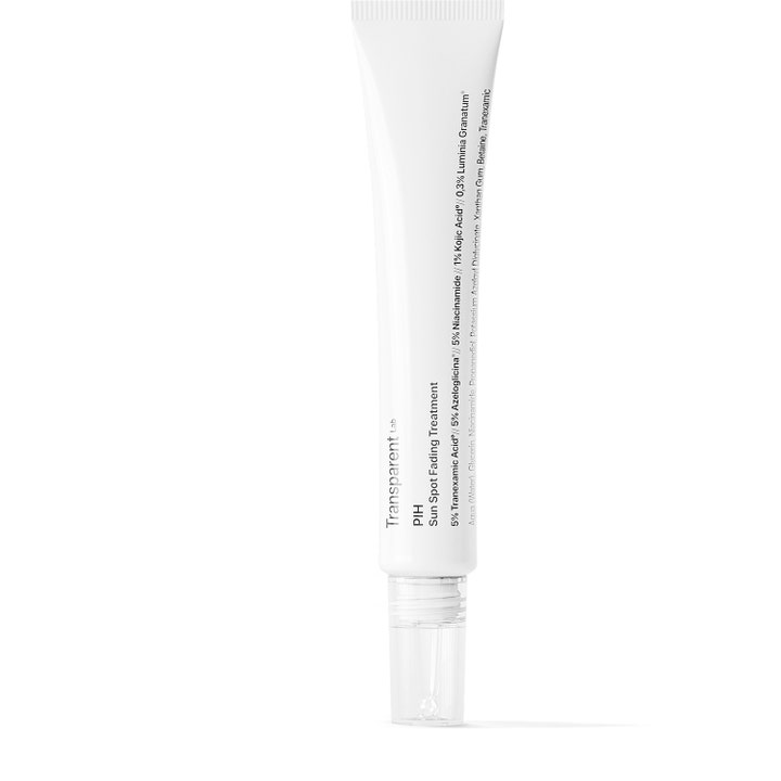 Transparent Lab PIH Sun Spot Fading Treatment 30ml mod pigmentpletter i en hvid tube med gennemsigtigt låg