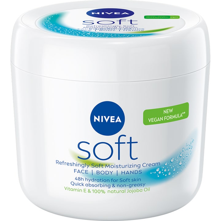 NIVEA Soft 500 ml fugtgivende body lotion i hvid krukke med vegan formula mærkat og blå detaljer