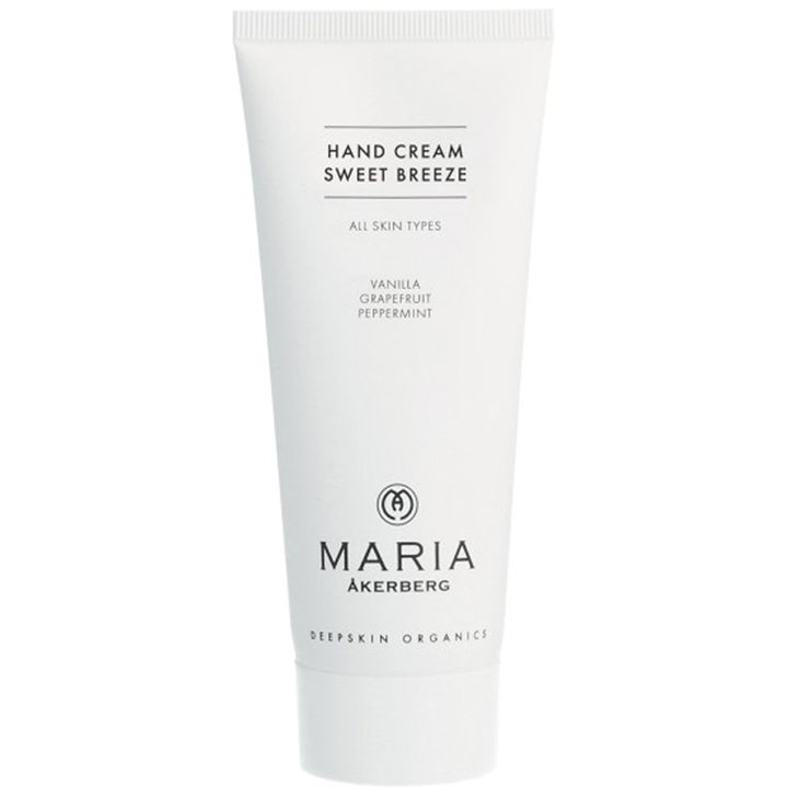 Maria Åkerberg Hand Cream Sweet Breeze fugtgivende håndcreme i en stilren hvid tube med sort tekst