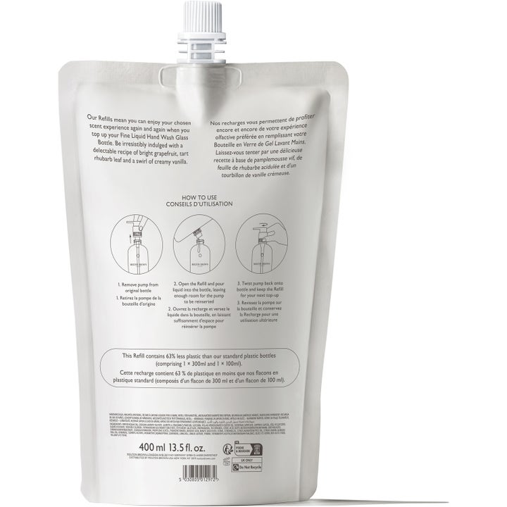 Molton Brown Delicious Rhubarb & Rose 400 ml refillpose til håndsæbe med brugsanvisning på bagsiden.