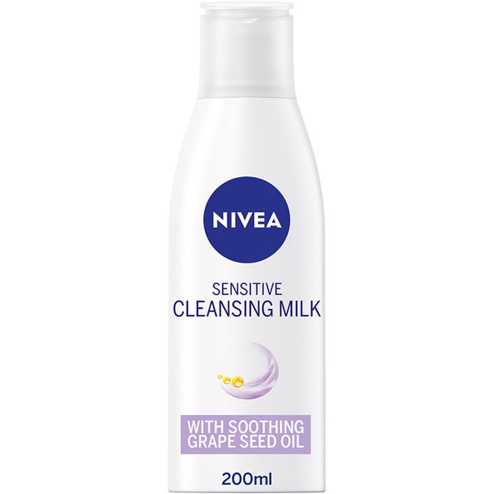 Nivea Sensitive Cleansing Milk 200ml beroligende ansigtsrens i hvid plastflaske med blåt logo og lilla detaljer
