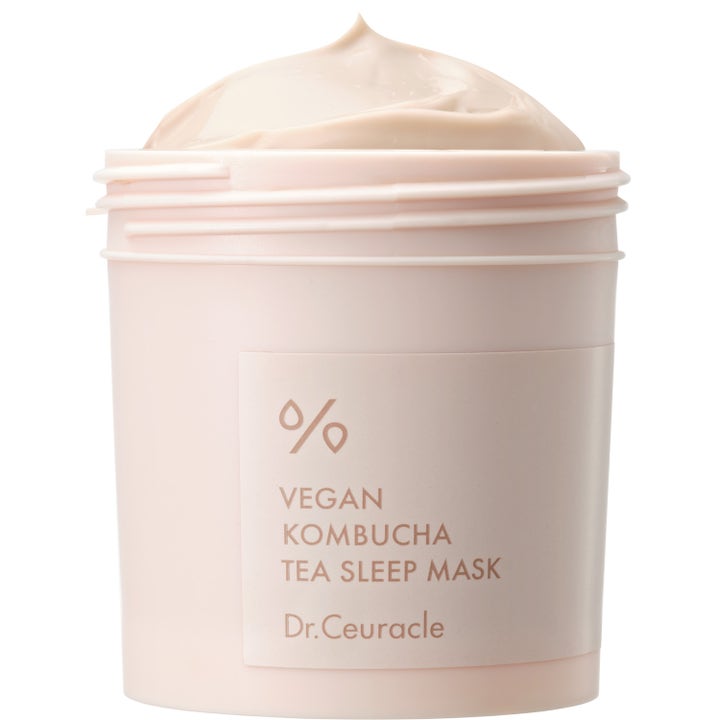 Dr. Ceuracle Vegan Kombucha Tea Sleep Mask 110 ml fugtgivende natmaske i lyserød krukke med cremet tekstur