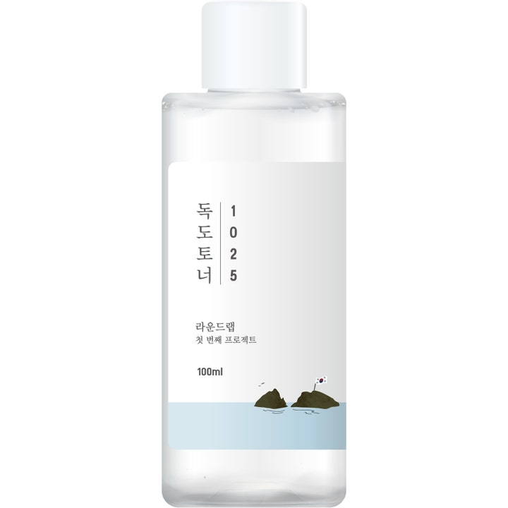 Round Lab 1025 Dokdo Toner 100ml fugtgivende ansigtstonic i klar plastflaske med hvidt låg og ø-illustration
