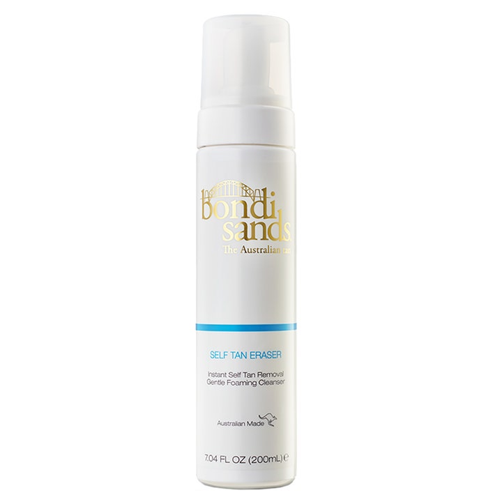 Bondi Sands Self Tan Eraser 200ml skummende selvbrunerfjerner i hvid flaske med guldlogo og klare blå detaljer.