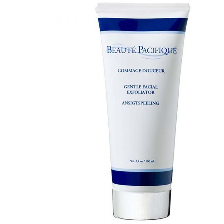 Beauté Pacifique Gommage Douceur 100 ml ansigtspeeling eksfolierer blidt i hvid tube med blå bånd og sølvlåg