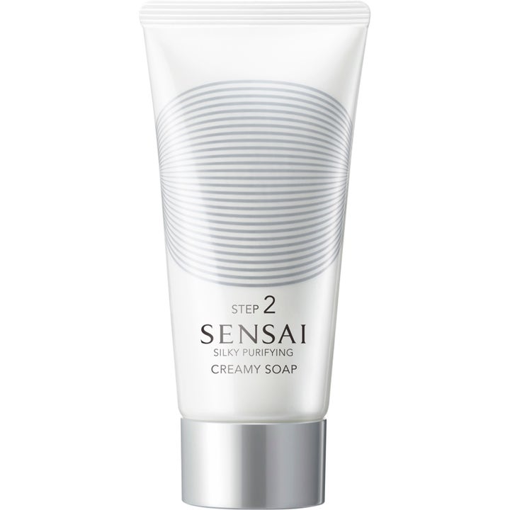 Sensai Silky Purifying Creamy Soap ansigtsrens fjerner urenheder i hvid tube med sølvlåg og gråt mønster