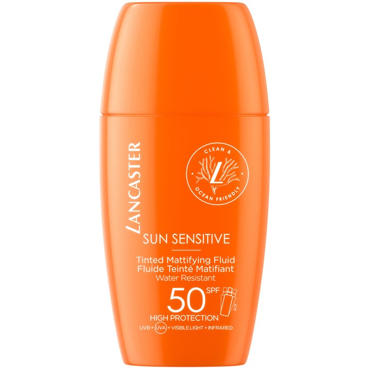 Lancaster Sun Sensitive Tinted Mattifying Fluid 30 ml matterende solcreme giver høj beskyttelse i orange flaske
