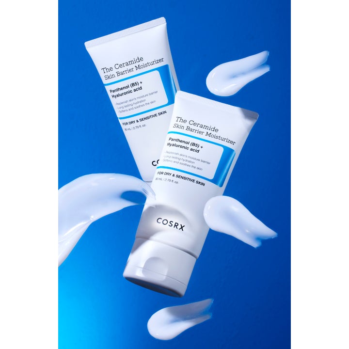 COSRX The Ceramide Skin Barrier Moisturizer 80 ml ansigtscreme med hvide tuber og cremet tekstur