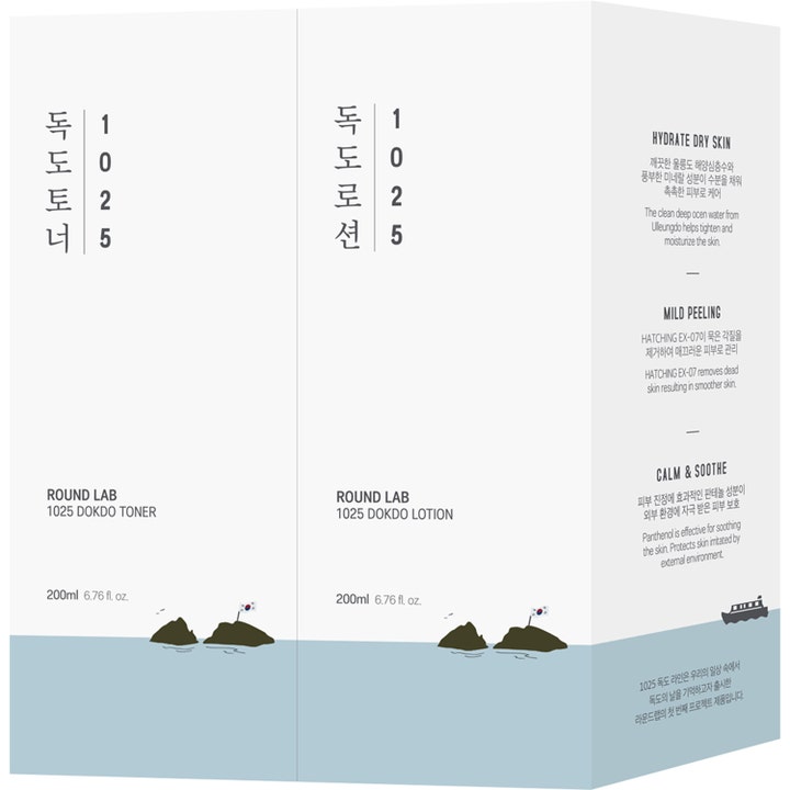 Round Lab 1025 Dokdo Toner Lotion Special Set 400 ml fugtgivende hudpleje i hvid æske med minimalistisk havtema