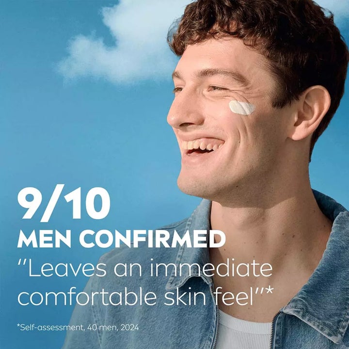 NIVEA Sensitive Daily Protect Moisturiser 50 ml SPF30 dagcreme viser smilende mand og tekst om at 9/10 mænd får behagelig hud