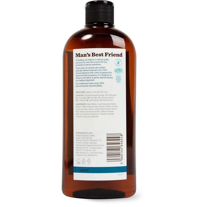 Bulldog Shower Gel Peppermint & Eucalyptus 500 ml i brun genbrugsflaske viser bagsidens ingredienser.